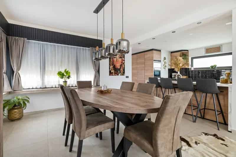 Gerenoveerde woning op strategische locatie!