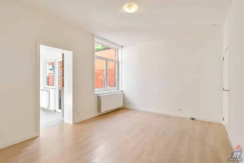 Instapklare woning met stadstuin in hartje Sint-Truiden
