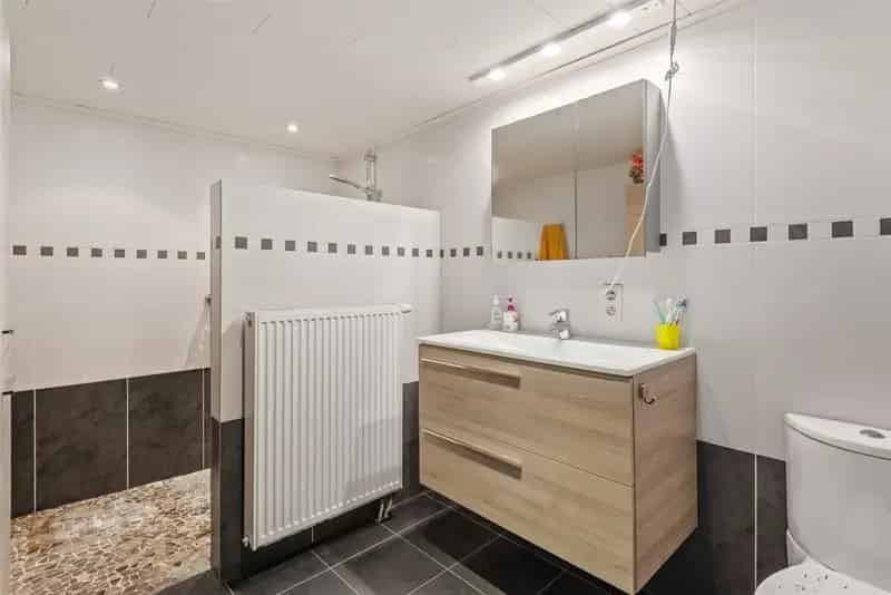 Charmante halfopen woning met grote tuin in centrum Berlaar