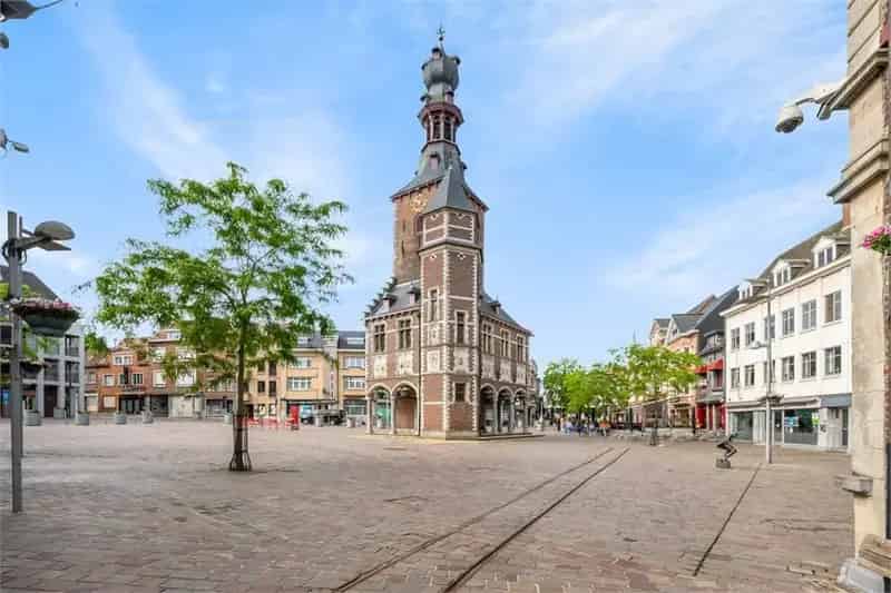 Kantoorruimte te koop Tielt