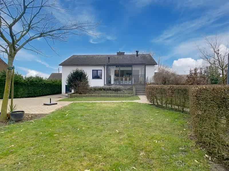 Gerenoveerde woning, 3 slpks, tuin, bijgebouw,15a 96ca