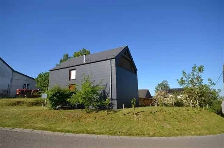 Huis te Koop Gonrieux 90m² 4 Gevels Charmant Uitzicht