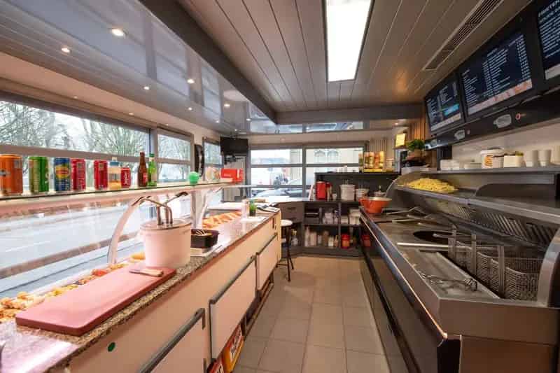 Topfrituur te koop op het Gaverke te Waregem.