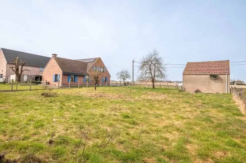 Bouwgrond in rustige en groene omgeving te Bovekerke (Koekelare)