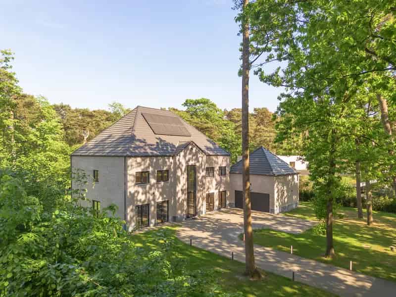 Huis te huur Koningshof: luxe villa met 5 slaapkamers en fitness
