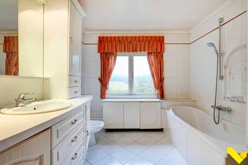 Prachtig Tijdloze Villa Op Een Ruim Perceel