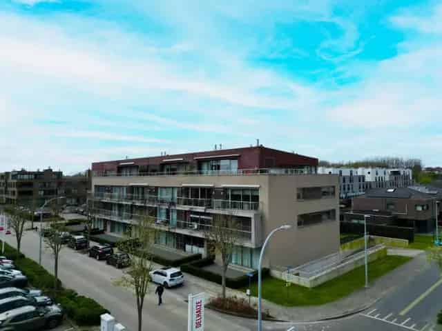 Overdekte parkeerplaats te koop in Temse