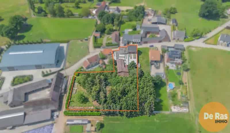 ST-L-ESSE - Ruime burgerwoning met achterliggende ateliers