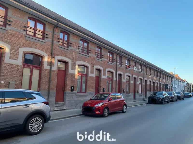 GROEP WONINGEN TE EMELGEM