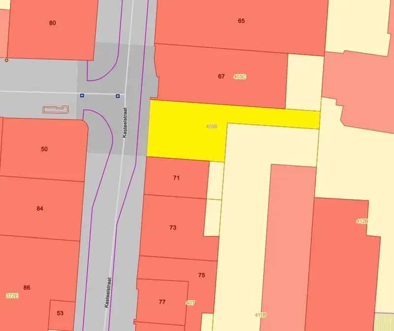 Commercieel gelegen bouwgrond nabij centrum (winkelstraat)