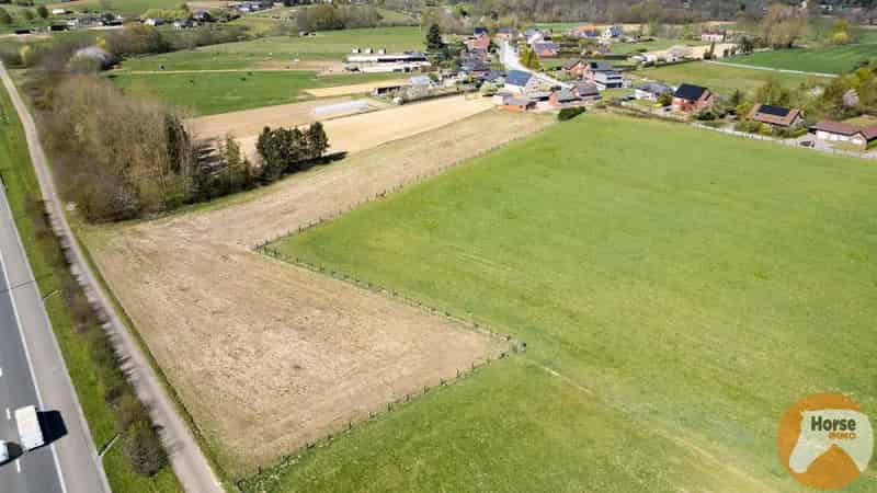 AARSCHOT - Ruime woning met bijgebouwen op 99a80ca