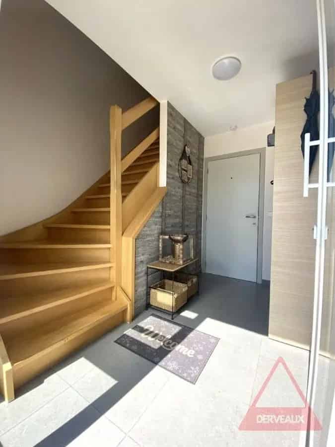 Moorslede – Instapklare gezinswoning met 5 slaapkamers, tuin en garage