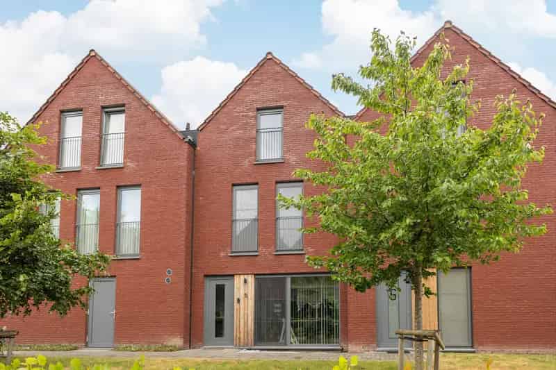 Moderne Tuinvilla te Genk 2 slaapkamers Garage Terras