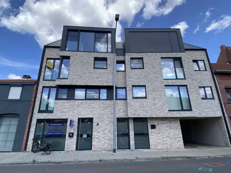 Energiezuinig En Recent Appartement Met Twee Slaapkamers En  Terras