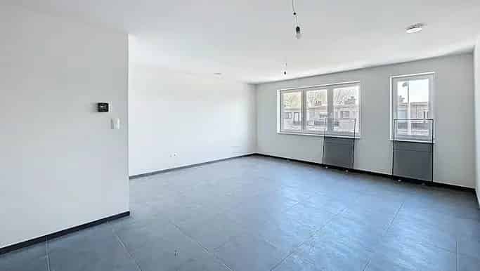 Appartement te huur in Bredabaan 870, Brasschaat - Dewaele