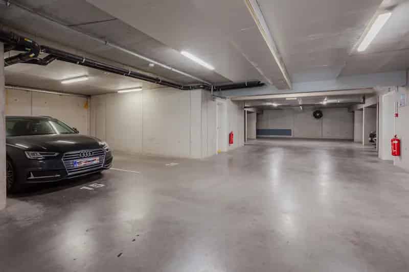Garage te koop