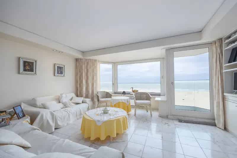 Appartement te huur Oostende Zeedijk 2 slaapkamers zeezicht