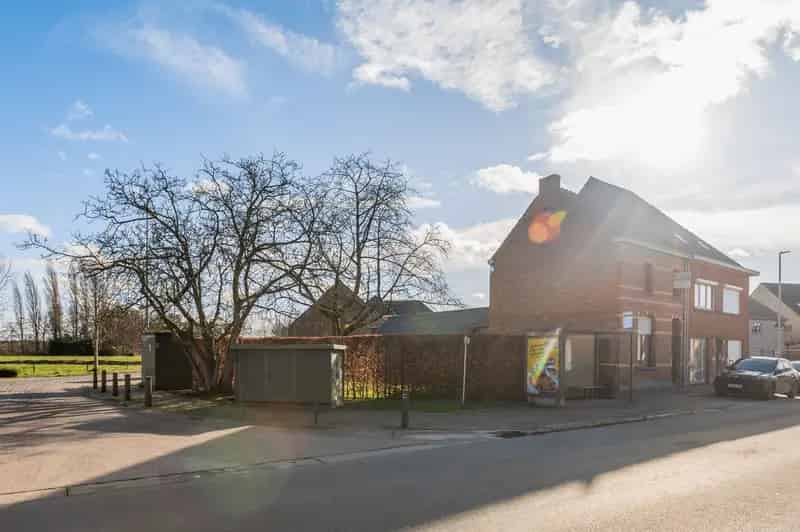 Te renoveren woning op een prachtig perceel van 524 m²