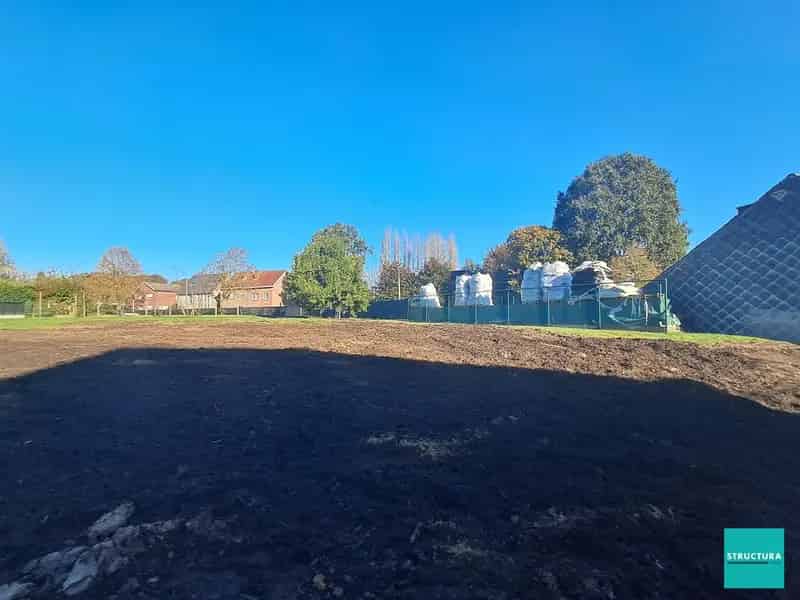 OSSEL: Bouwgrond voor open bebouwing