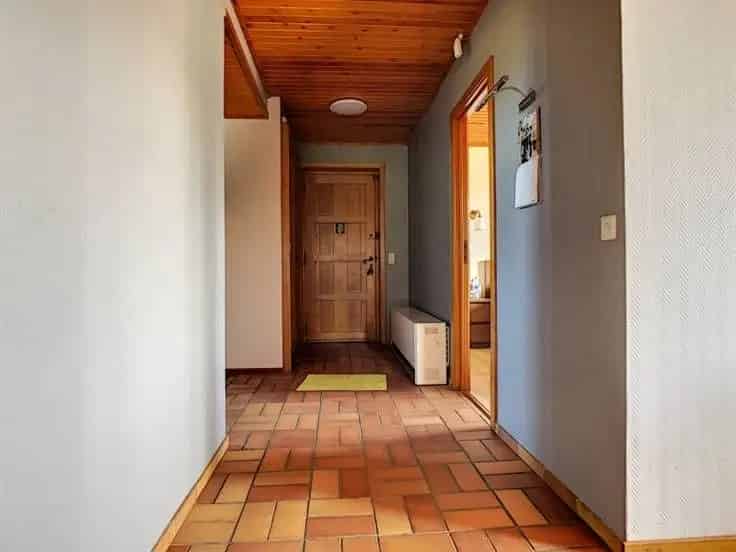 Villa Te Koop Landelijk gelegen nabij A8