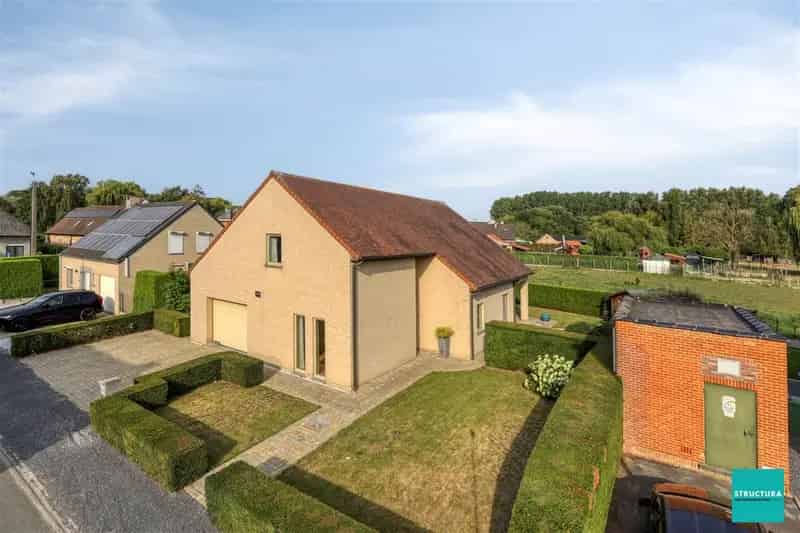 VERKOCHT BIJ EERSTE BEZOEK!!!!    Prachtige open bebouwing in Nieuwerkerken