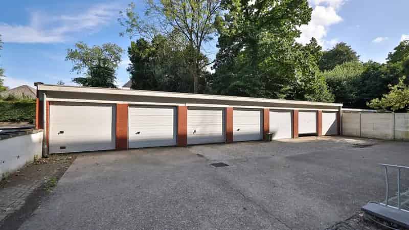 Garage te koop