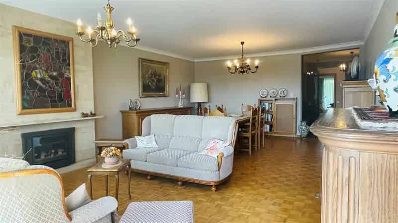 Appartement te huur Berchem 3 slaapkamers 2 terrassen garage