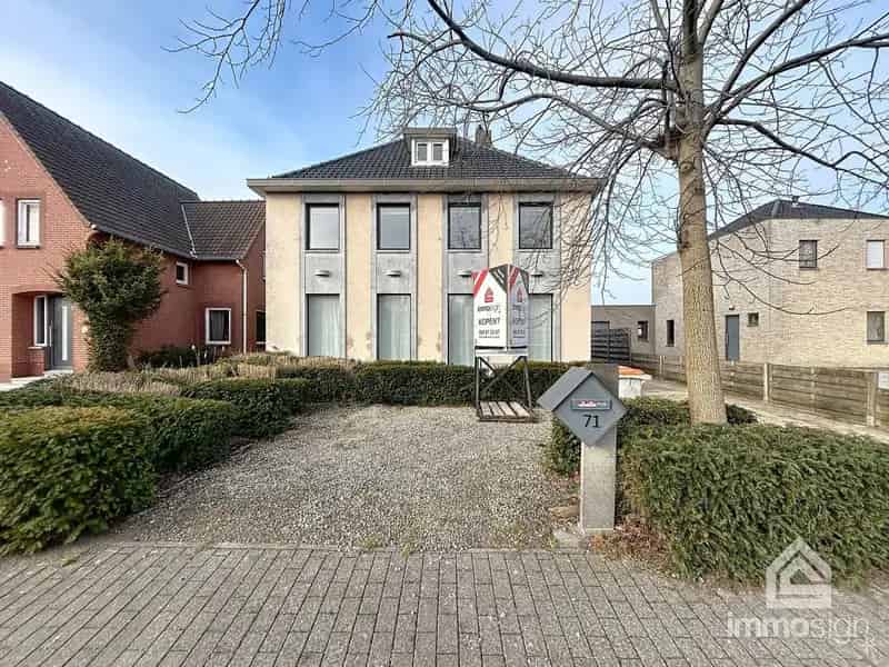 Instapklare woning met 3 slaapkamers en ruime zolder in het gezellige Kaulille (Bocholt)!