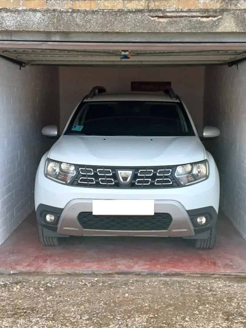 Garagebox vlakbij het centrum van Heist