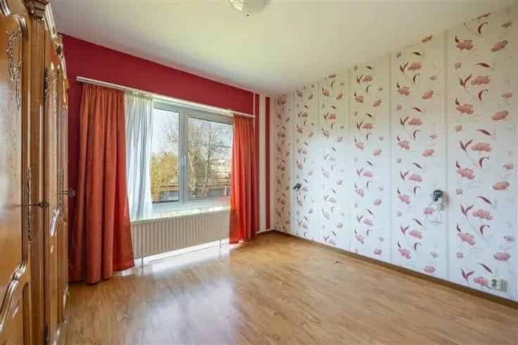 Appartement Te Koop 91m2 2 slaapkamers Terras Garage