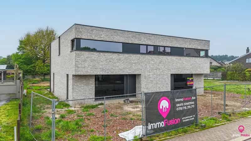 Nieuwbouw casco woning van 187m² met 4 slpks en ruime tuin!