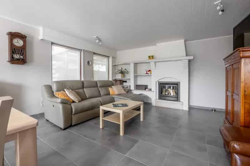 Instapklare woning met 4 slpks nabij centrum Westmalle