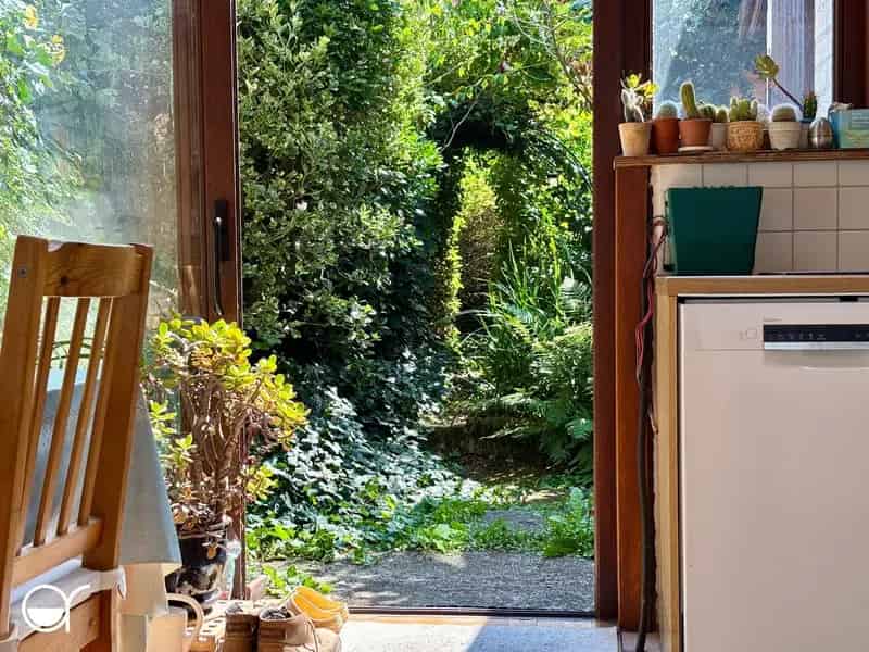 Op te frissen woning in Gentbrugge op gegeerde locatie