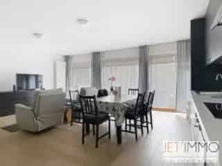 Gelijkvloers te huur - Sint-Agatha-Berchem VBC54074   In optie