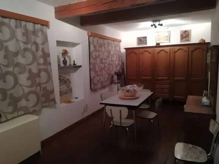 Studio Te Koop