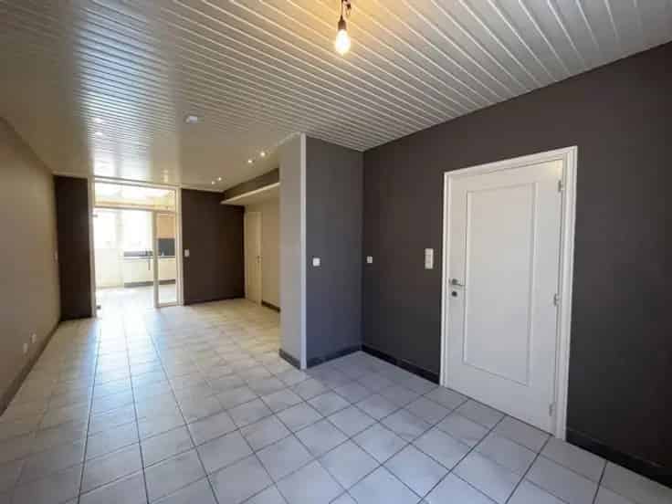 Huis Te Koop in Brugge: Grote Tuin Garage en Oprit
