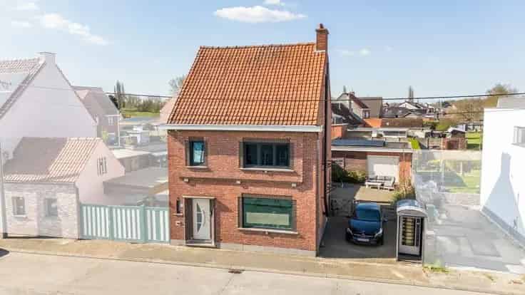 Huis Te Koop Gent: Instapklare Woning Met Magazijn
