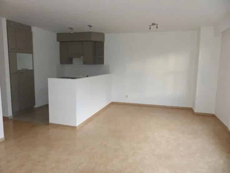 Appartement te koop 2 slaapkamers terras centrum