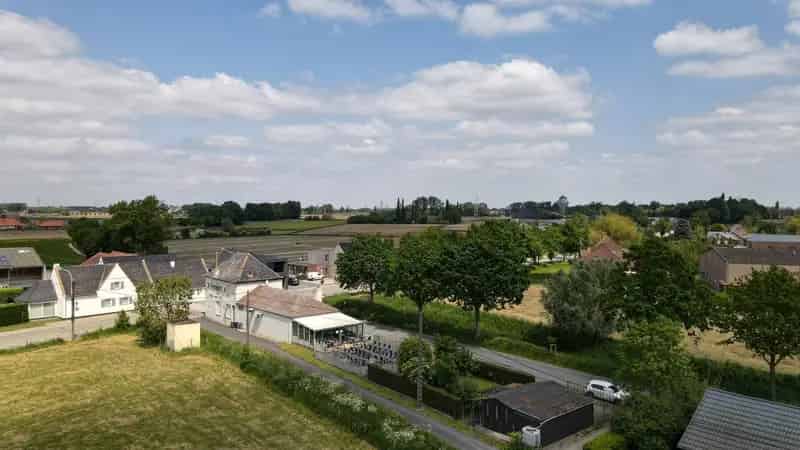 RESTAURANT + WONING MET TUIN EN GARAGE