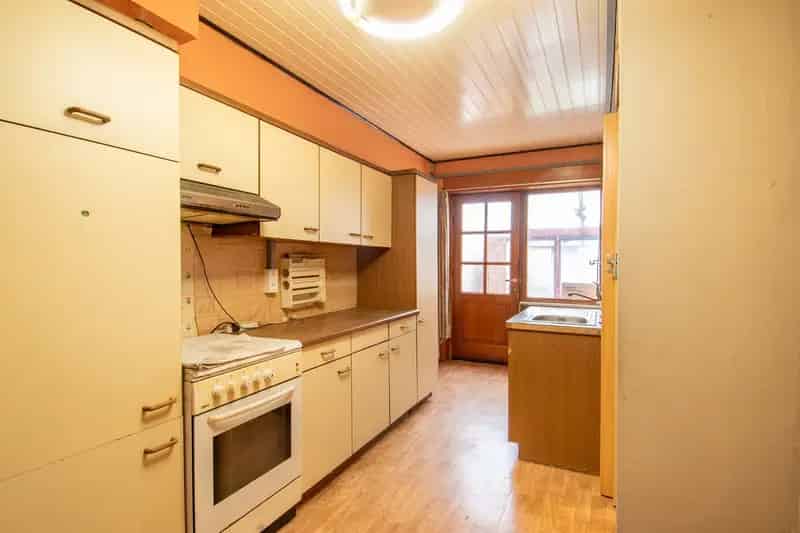 Te renoveren woning in de stadsrand van Mechelen!