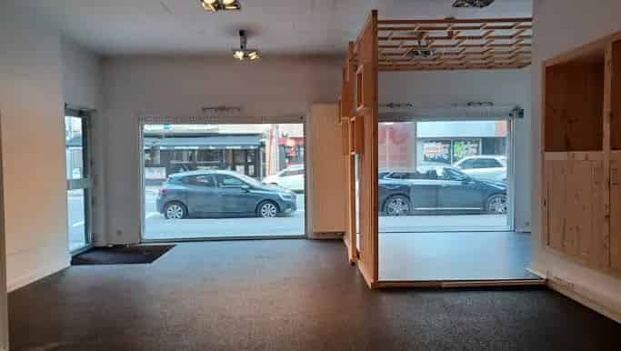 Handelspand te koop in Bredabaan 396, Brasschaat - Dewaele