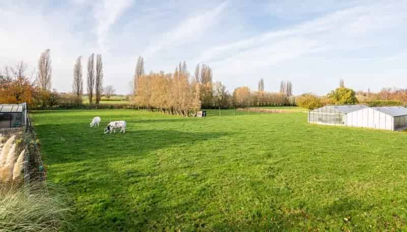 Bouwgrond voor nieuw te bouwen villa in Landegem