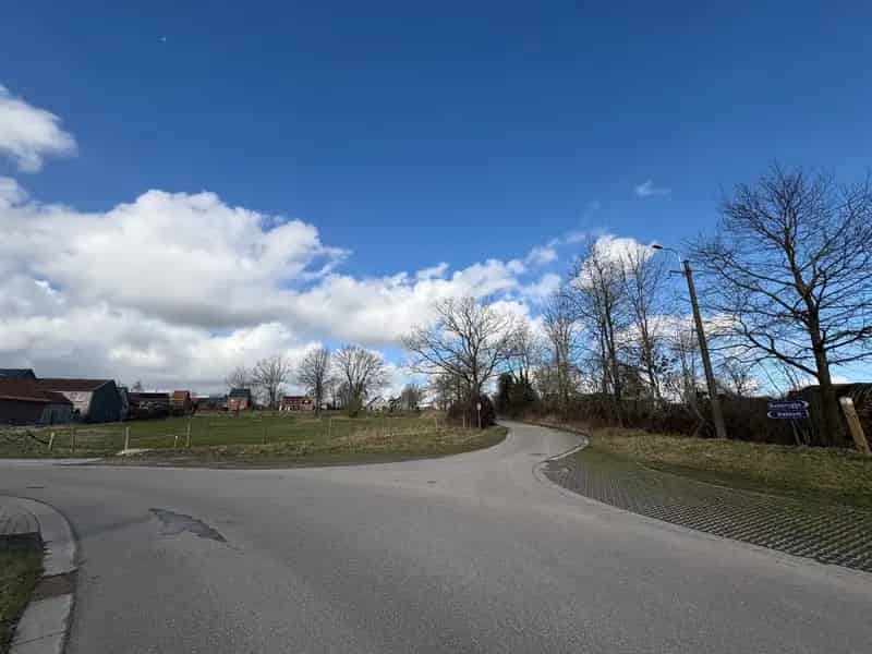 Bouwgrond voor halfopen bebouwing te Sint-Lievens-Houtem