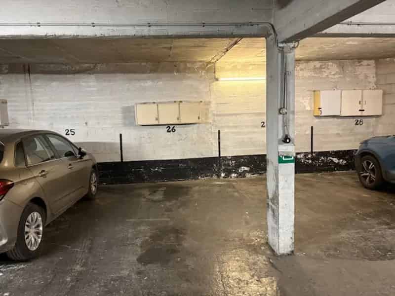 Garage te koop