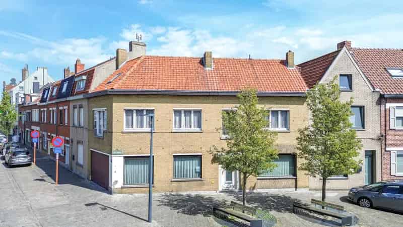 Huis te koop