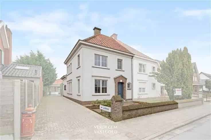 Huis Te Koop Lokeren: Kangoeroewoning of Wonen met Praktijk