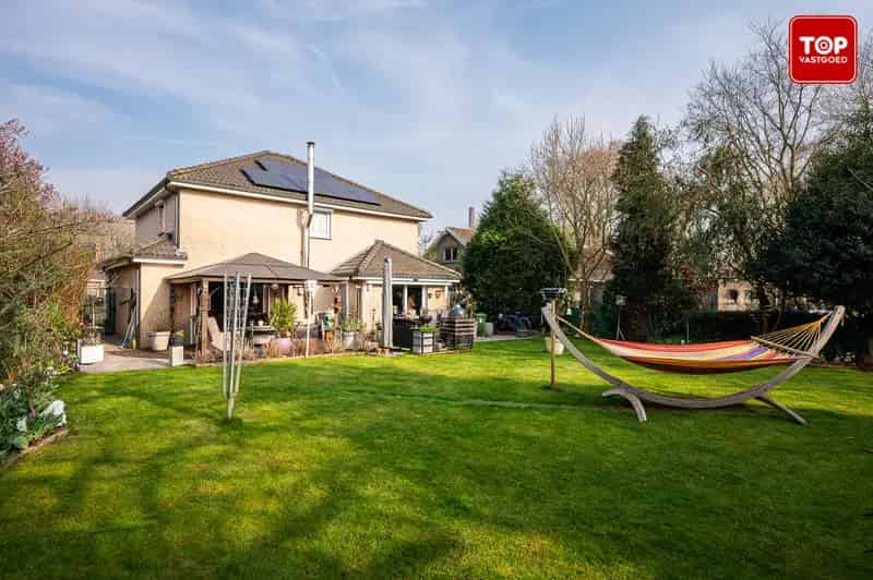 Huis te huur Gent: Ruime villa 3 slaapkamers grote tuin