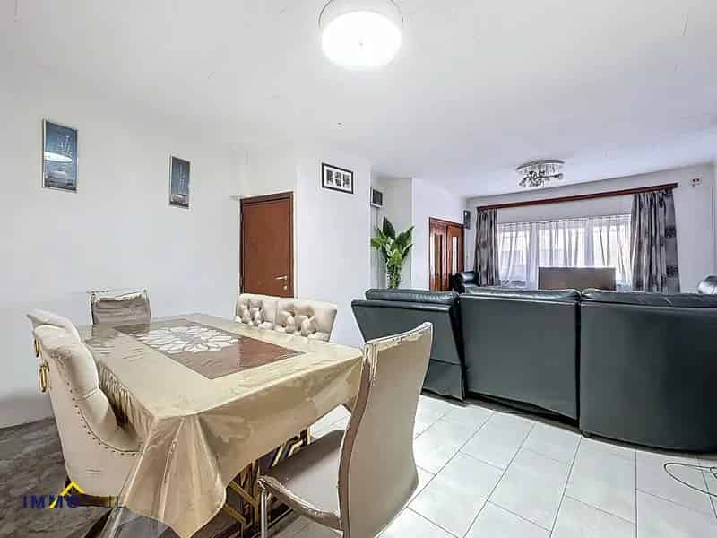 Charmante woning met 3 slaapkamers vlakbij station Aalst!