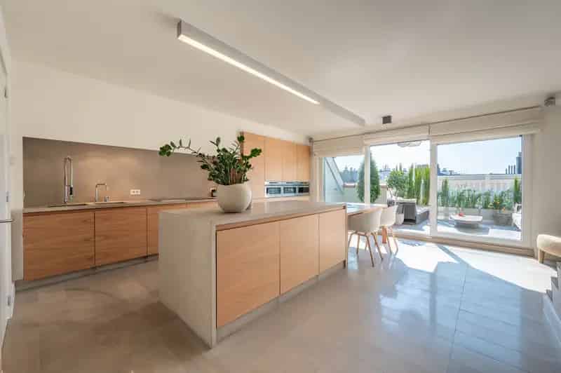 Appartement te huur Albertplein: Duplex met 2 terrassen