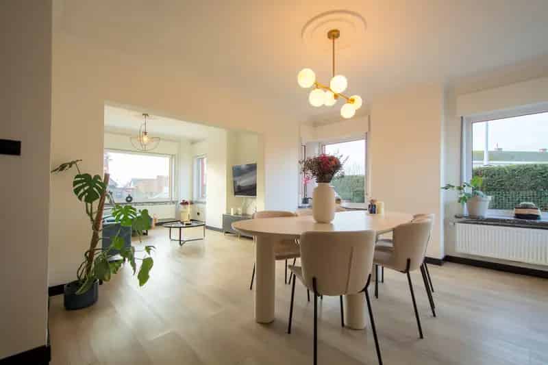 Huis te koop in Dikkelvenne